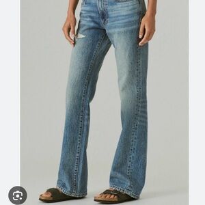 Lucky Brand Boyfriend Mid Rise Flare Jean
